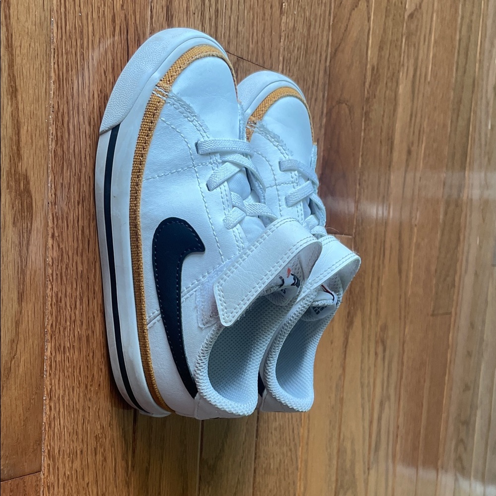 Like new Nike toddler sneakers